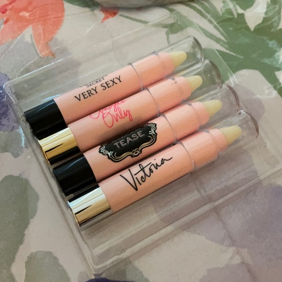 Victoria’s Secret Solid Fragrance Crayons